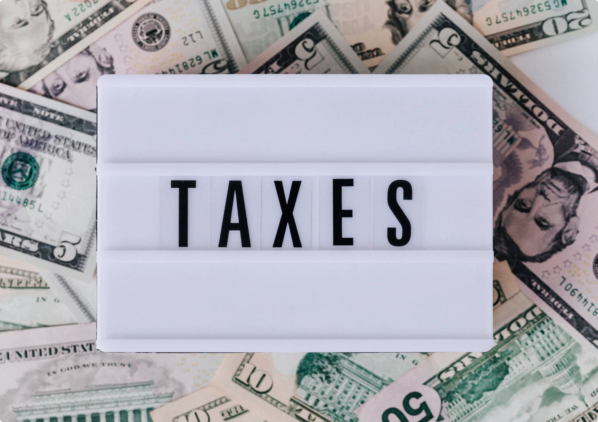 Taxes Light Box